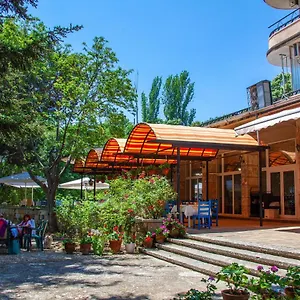 Adis Altın Kumlar